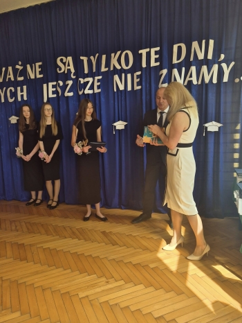 513026660_1296739951969172_2798088741127799523_n