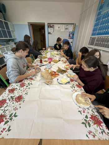 582496056_1412426037067229_3869348213032551910_n