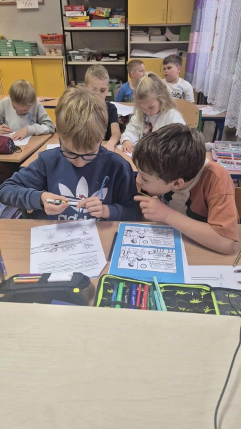 586300222_1420352592941240_3360076926598251910_n