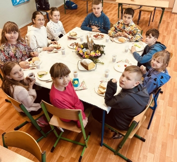 657927497_1522573896052442_1419048665411018022_n