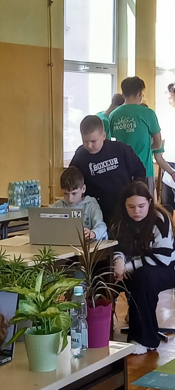 703104909_1563278628648635_3456006639932316509_n