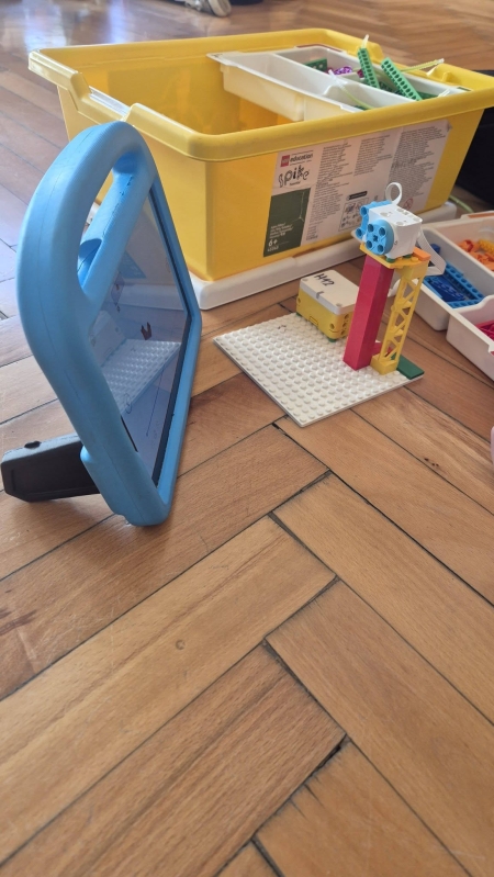 AKADEMIA BYSTRZAKA ROBOTYKA